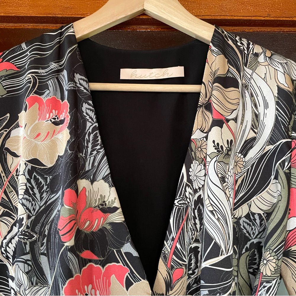 Hutch dark floral peony wrap dress - size unmarked, possibly sample, xs s